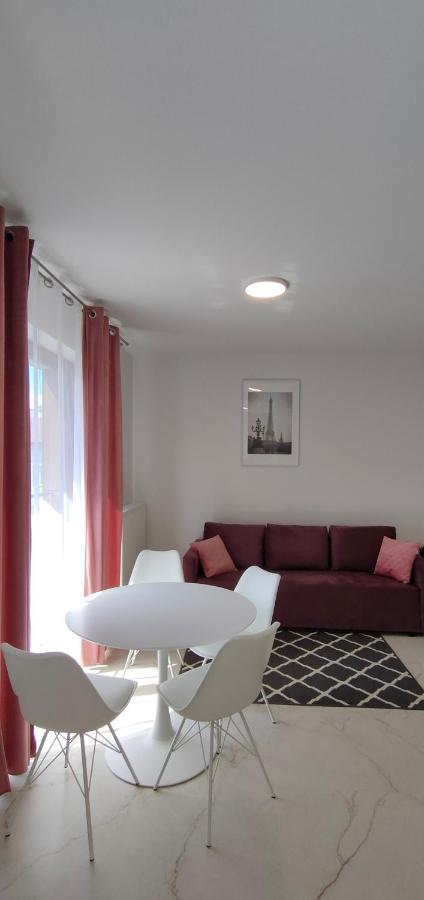 شقة وارسو  في Praga Apartament المظهر الخارجي الصورة