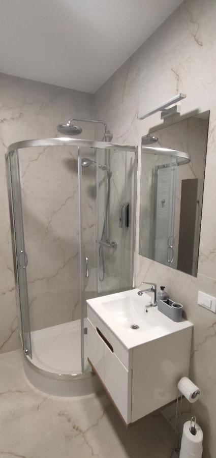 شقة وارسو  في Praga Apartament المظهر الخارجي الصورة