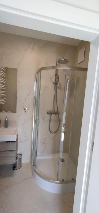 شقة وارسو  في Praga Apartament المظهر الخارجي الصورة